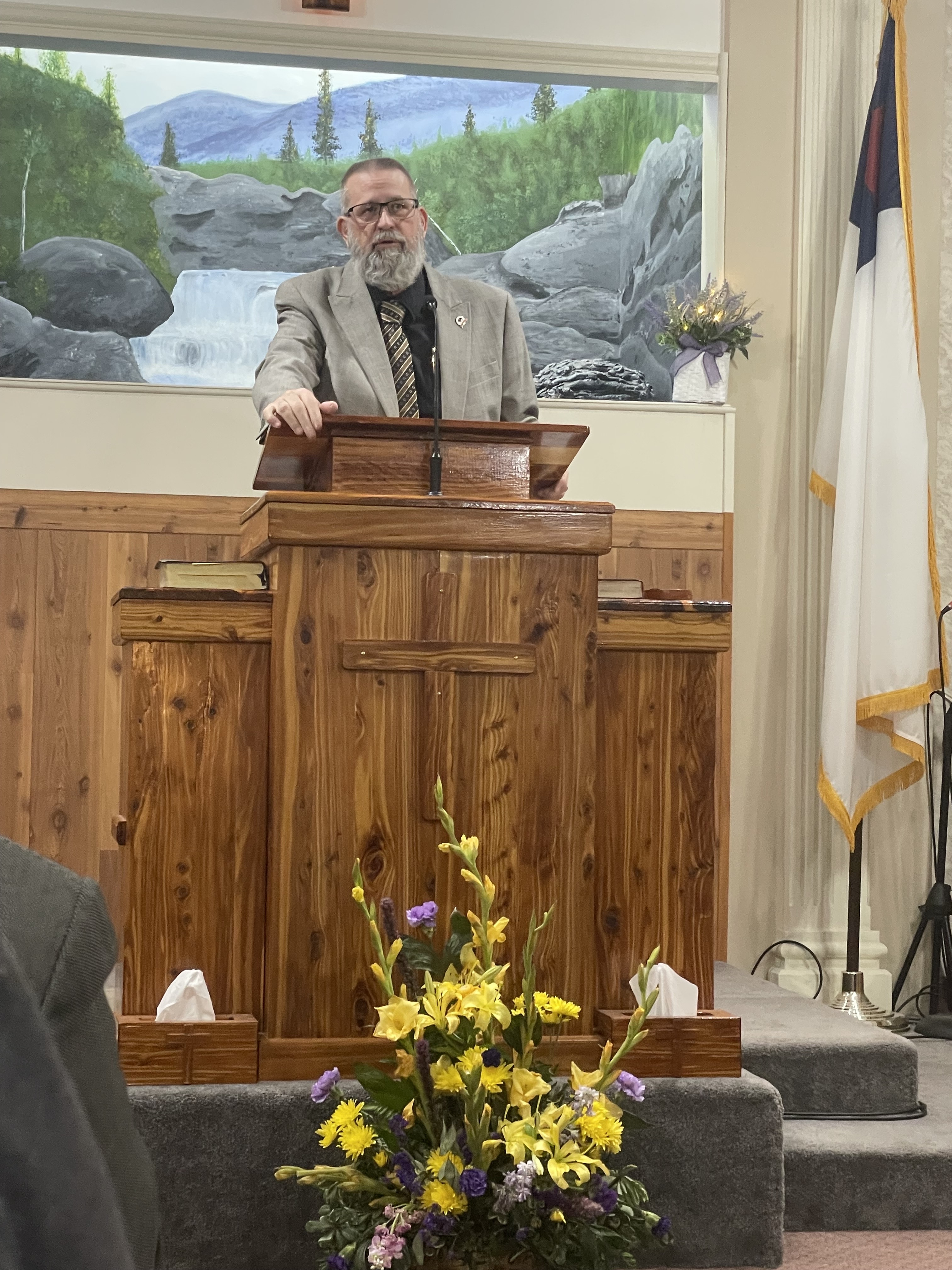Pastor Roy Teague Speaking
